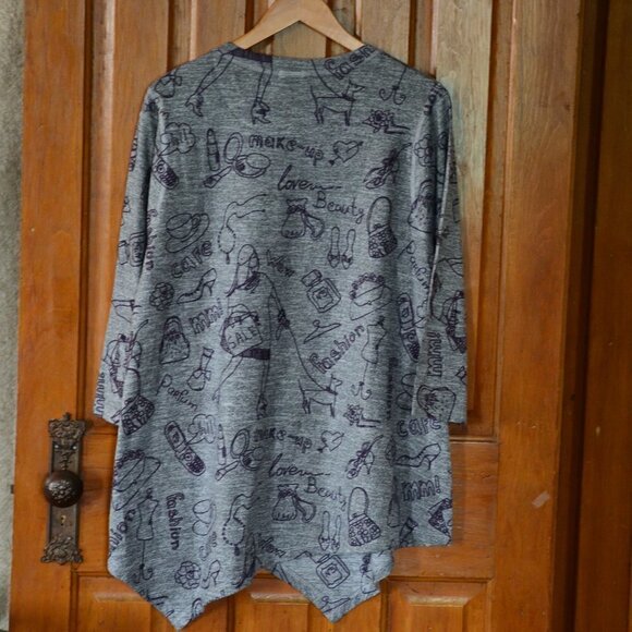 INOAH Asymmetrical Wearable Art  Top - Picture 2 of 12